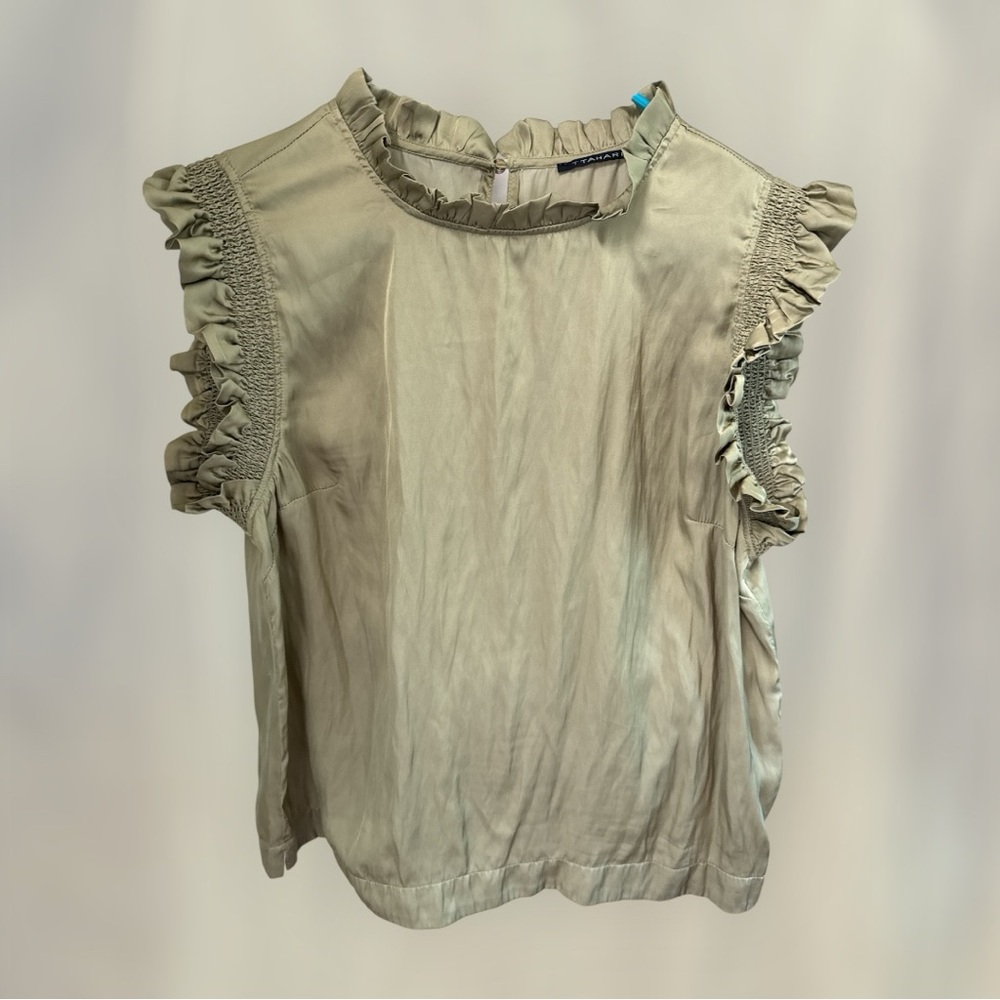 T Tahari dusty green sleeveless blouse with ruffled mandarin collar. Size XL